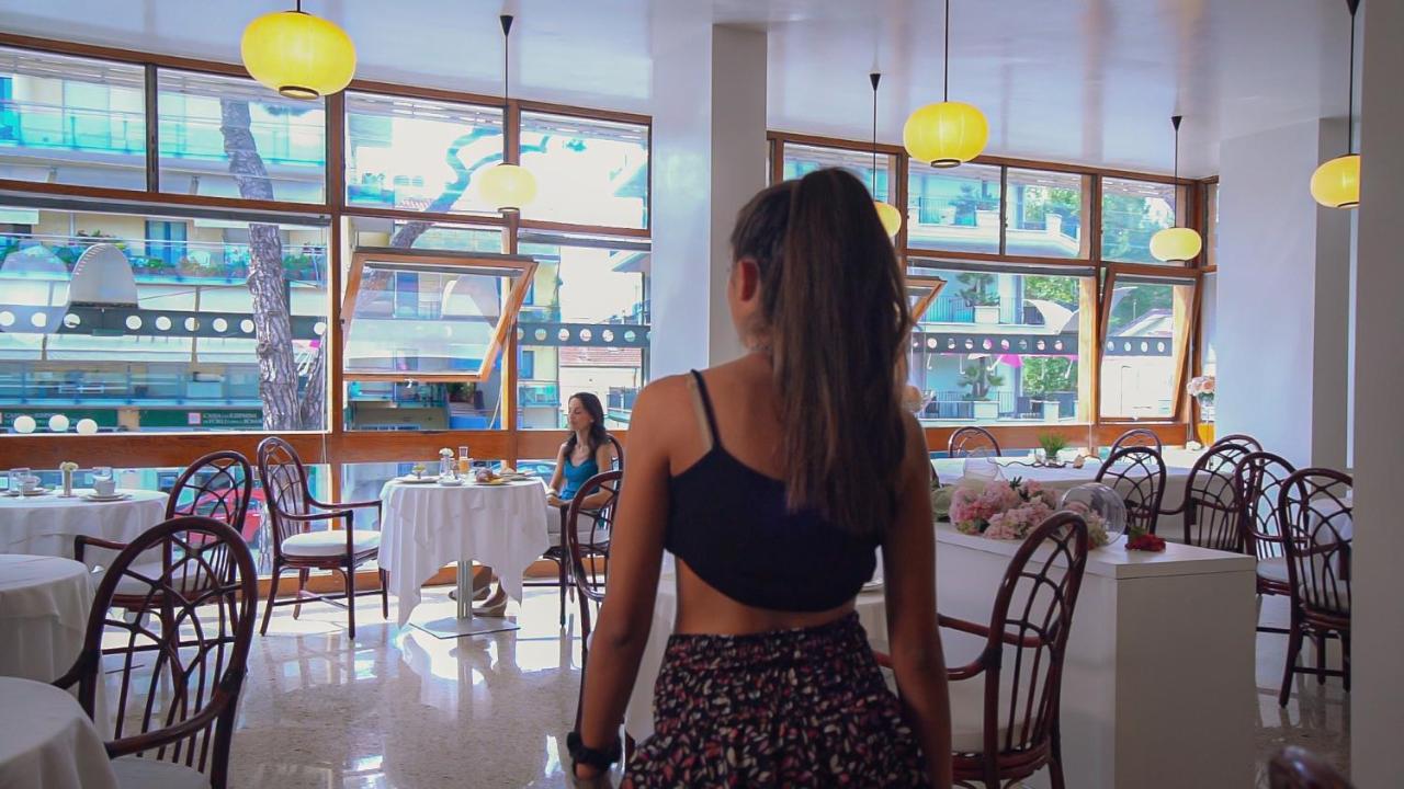 Hotel Pinocchio Каттоліка Екстер'єр фото
