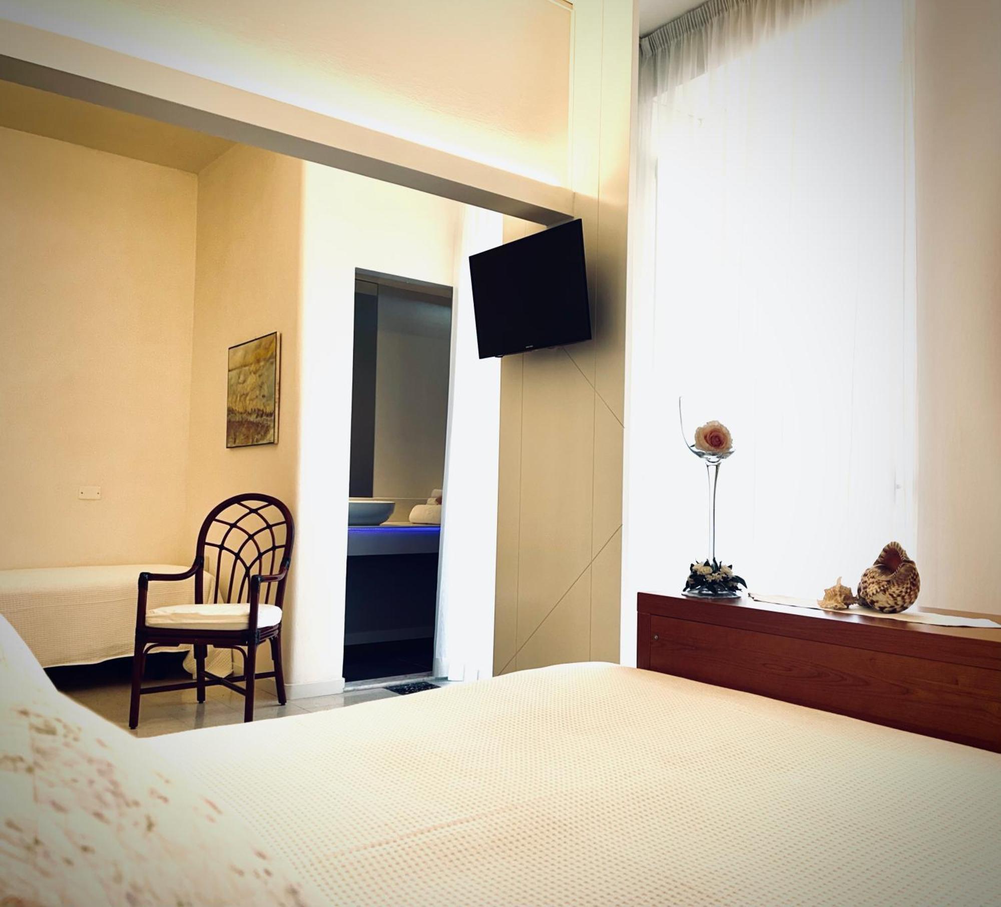 Hotel Pinocchio Каттоліка Екстер'єр фото